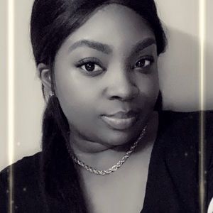 Meet your Posher, Norine